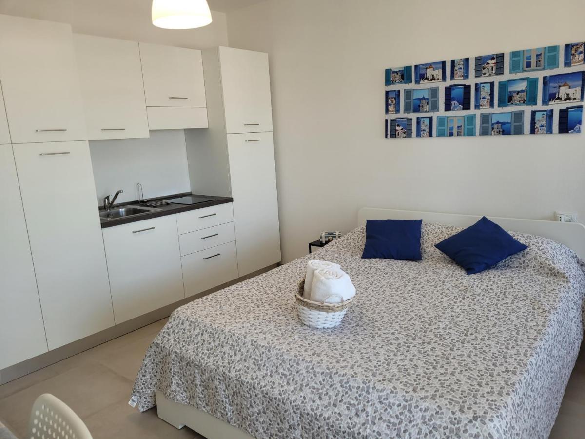 Rosato Double Lagoon & Sunset View Apartment リニャーノ・サッビアドーロ エクステリア 写真